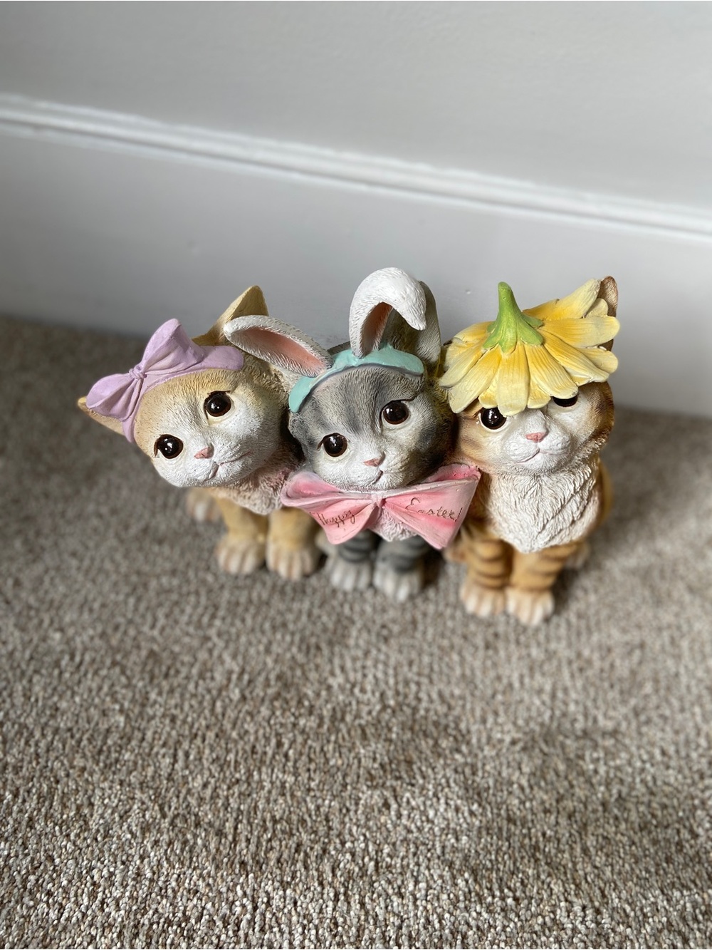 NWT Humane Society Easter Cats Kitty Trio Spring Resin Decor - Picture 14 of 15